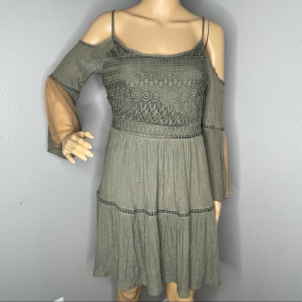 Vivid Importers Of NY Olive Cold Shoulder Mini Dress Boho Tan Lace Detail Size M